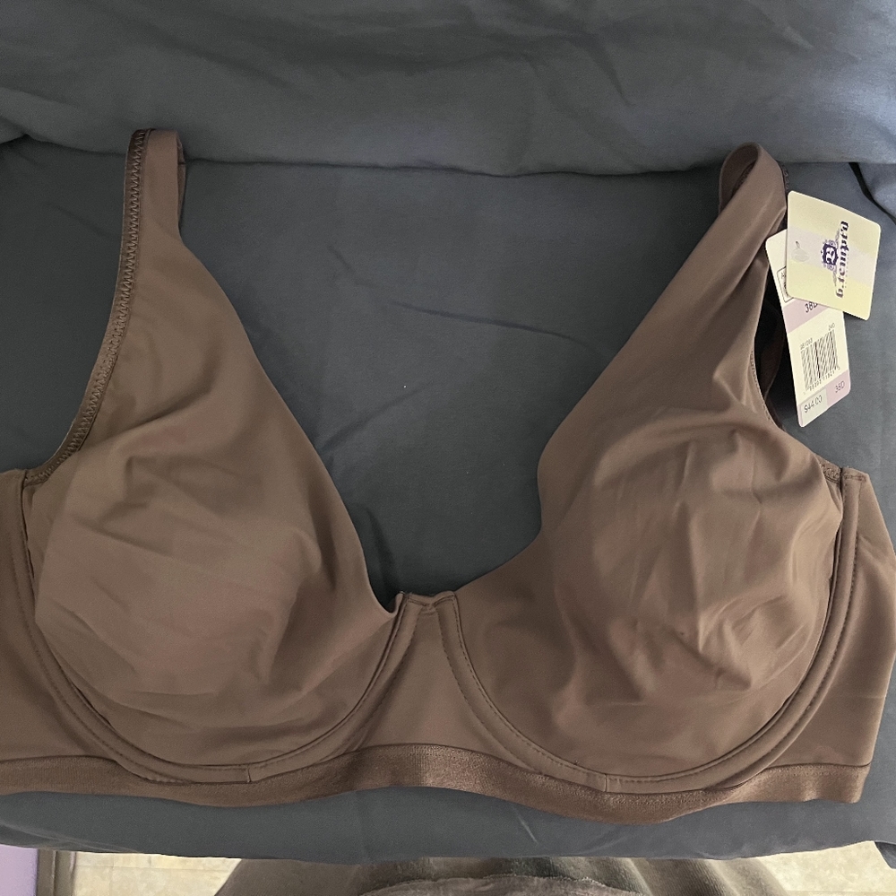 Btempted bra 38D